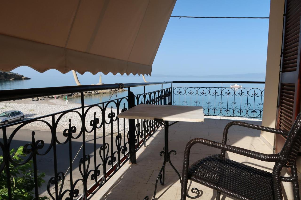 Akrogiali Beach Apartments エクステリア 写真