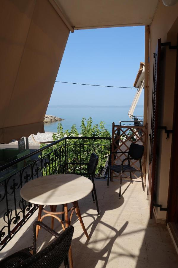 Akrogiali Beach Apartments エクステリア 写真